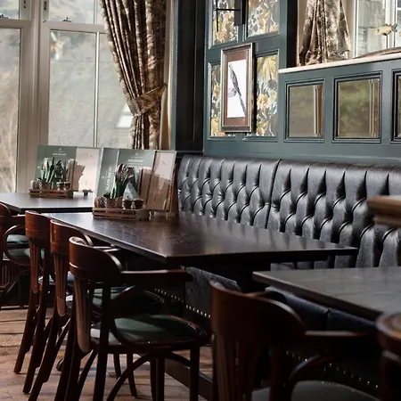 宾馆 The Ullswater Inn- The Collection Group