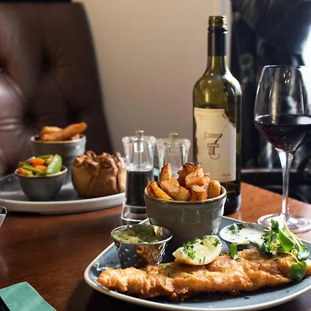 The Ullswater Inn- The Collection Group 4* 格伦里丁