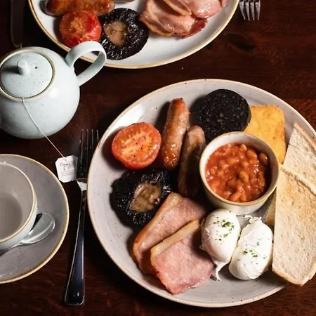 宾馆 The Ullswater Inn- The Collection Group 格伦里丁