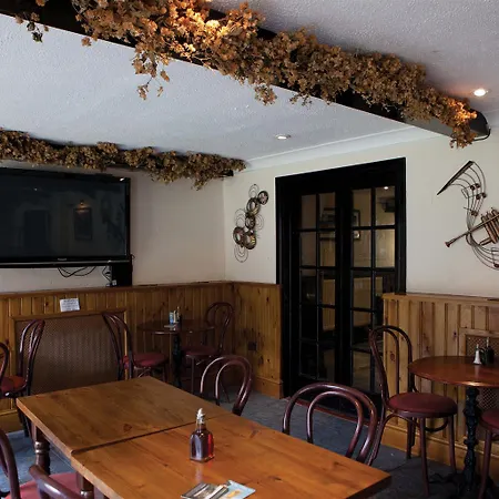 宾馆 The Ullswater Inn- The Collection Group