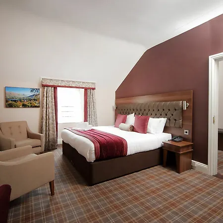 The Ullswater Inn- The Collection Group 4* グレンリディング