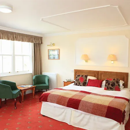 אורחן The Ullswater Inn- The Collection Group